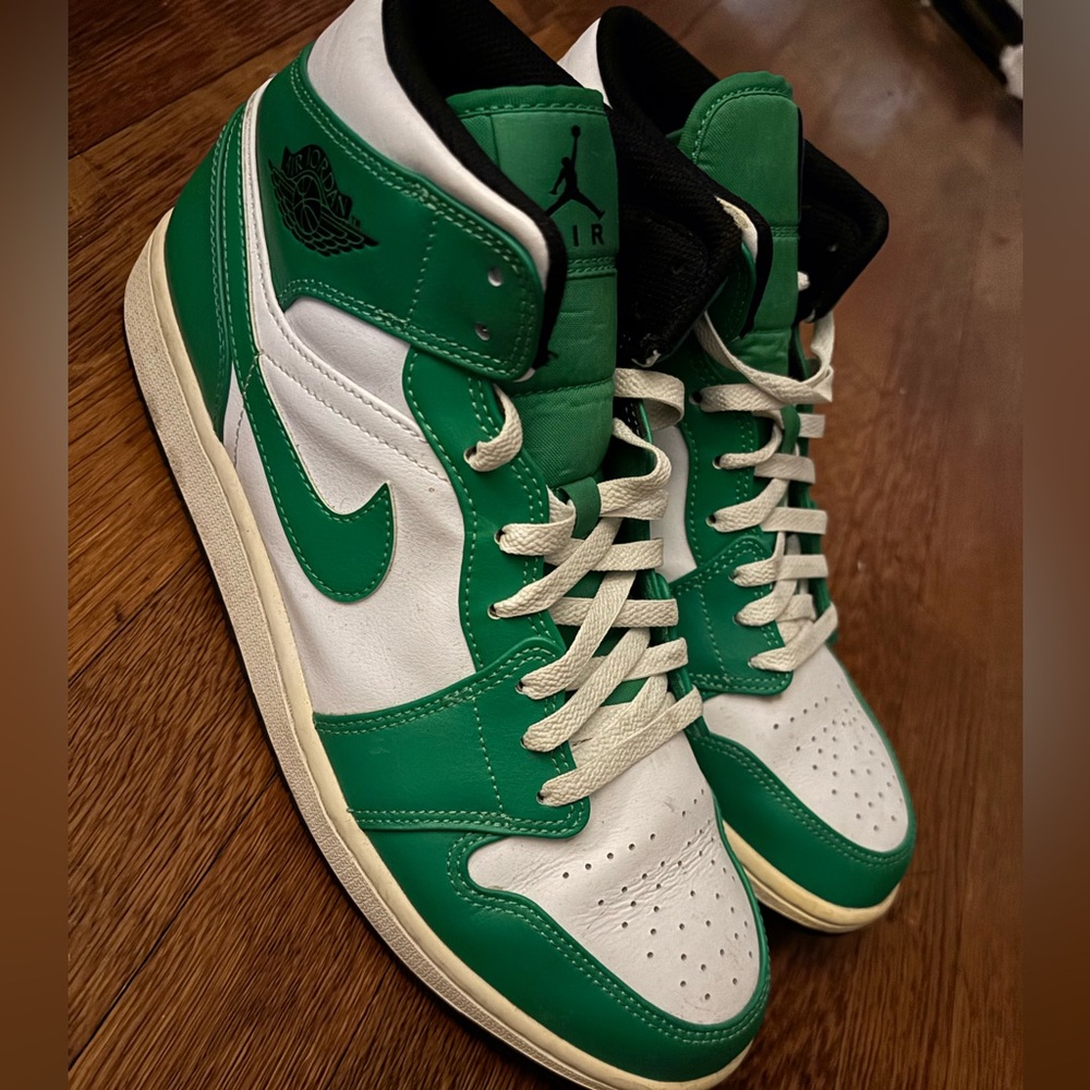 JORDAN 1 MID 'LUCKY GREEN & WHITE